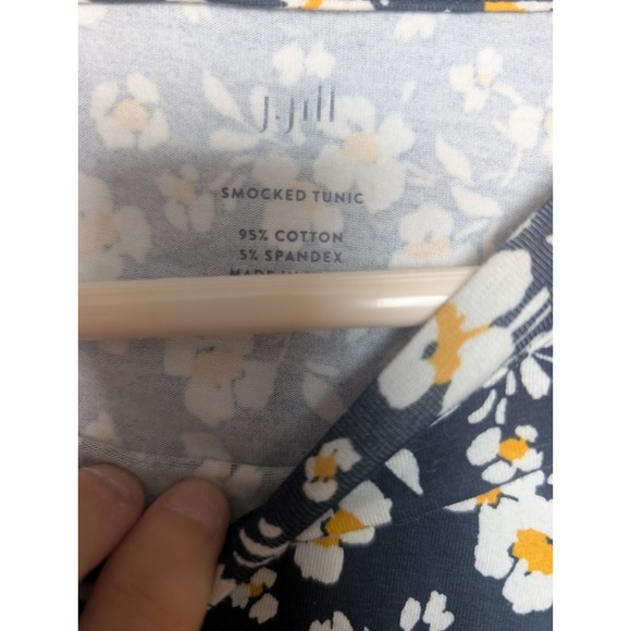 J.jill Smocked Tunic Women Blue Floral Light Long sleeve Top Size XS Excellent - Picture 3 of 5